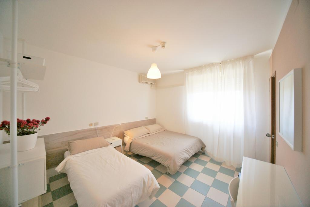 Hotel Happy Marina di Pietrasanta Exterior foto